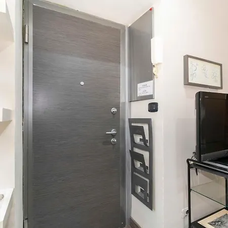 Apartment San Salvario Stylish Turin
